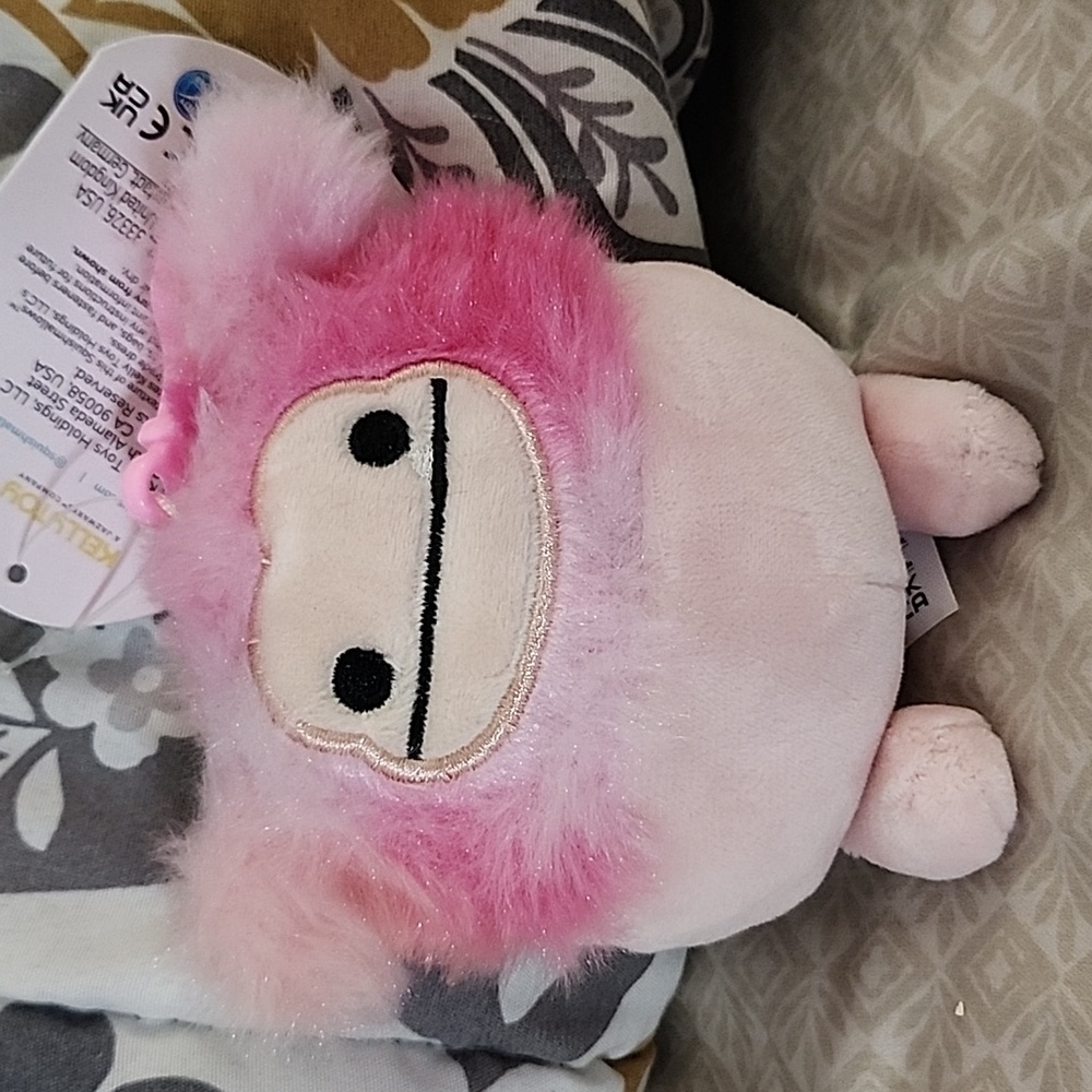 🆕️ Caparinne Bigfoot Squishmallow Clip